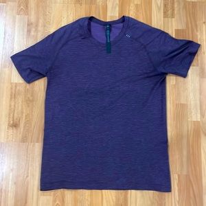 Lululemon mens vent tech shirt. 2021 edition.